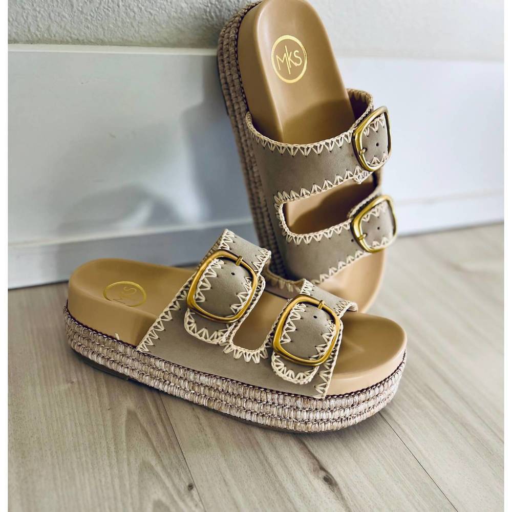 NEW MAKERS women's clara slides in taupe